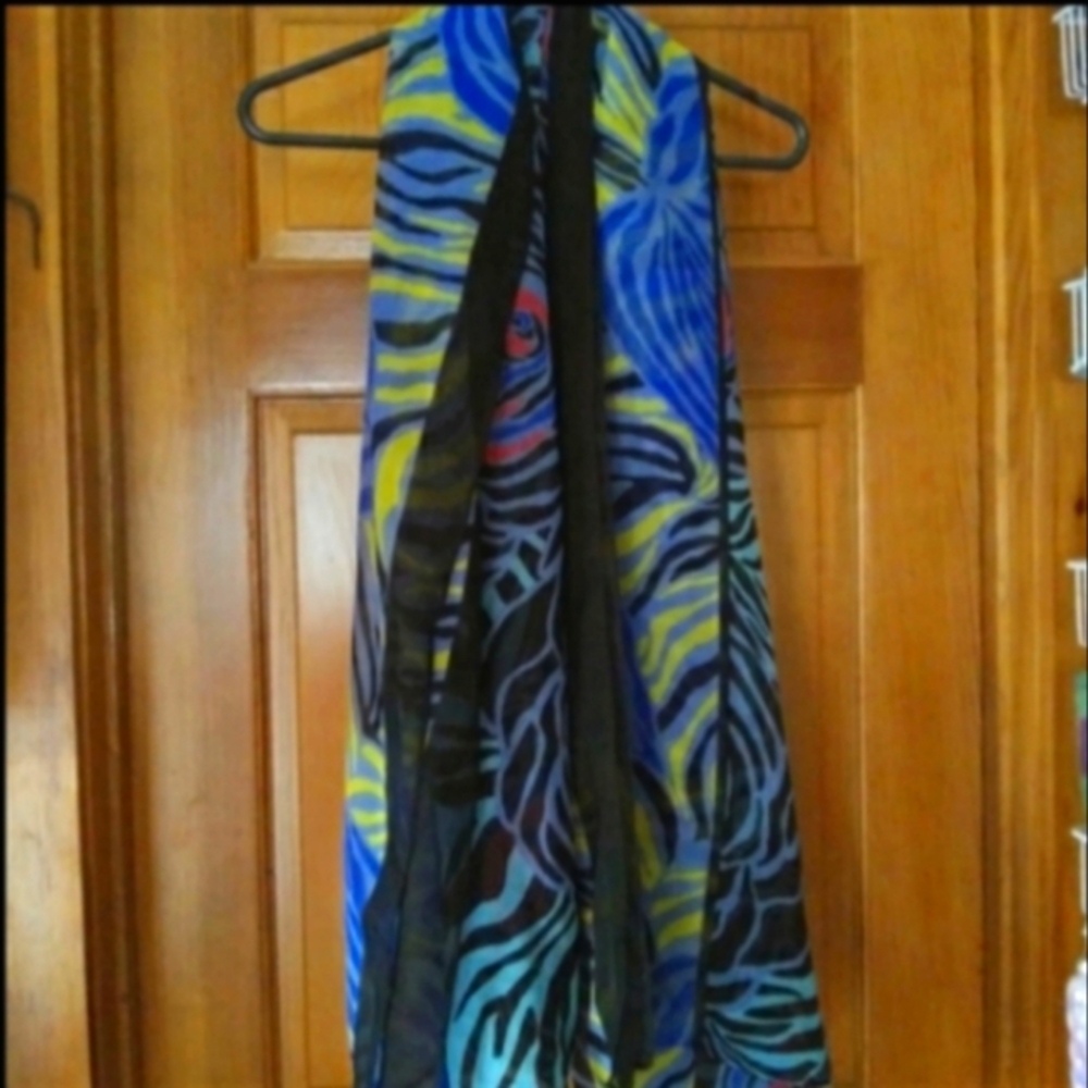 Gorgeous Scarf!